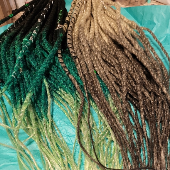 Brand New Dread Extensions - Picture 3 of 3